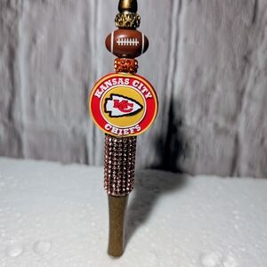 Kansas City Chiefs Themed Pen with Gold and Brown Accents